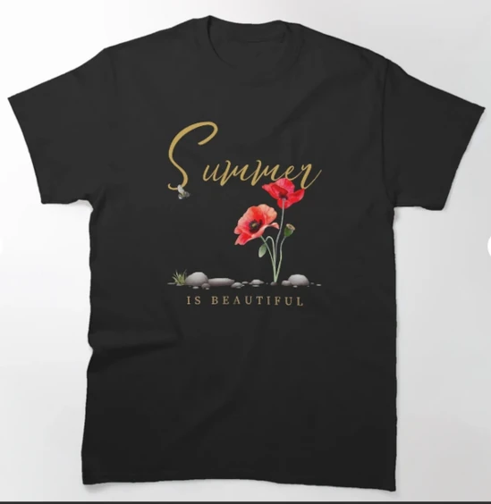 A shirt with poppy and the inscription "Summer is beautiful."